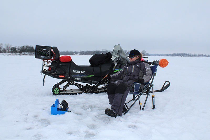 Discover ice fishing game