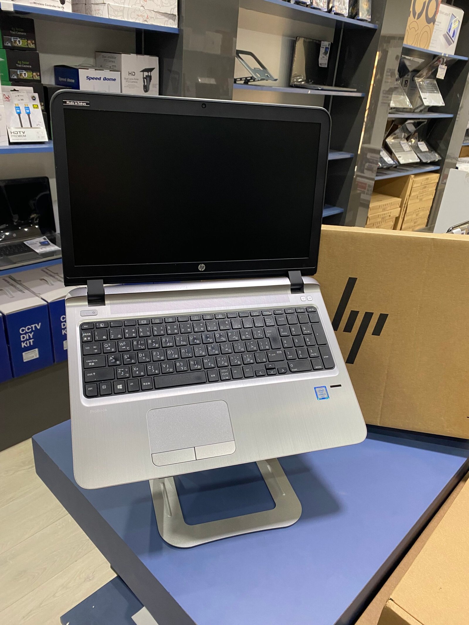 IMG_9246 HP ProBook 450 G3 | المعالج: Intel Core i5 – الجيل السادس | الرام: 16GB 🚀 | التخزين: 512GB SSD ⚡ - الصورة 1