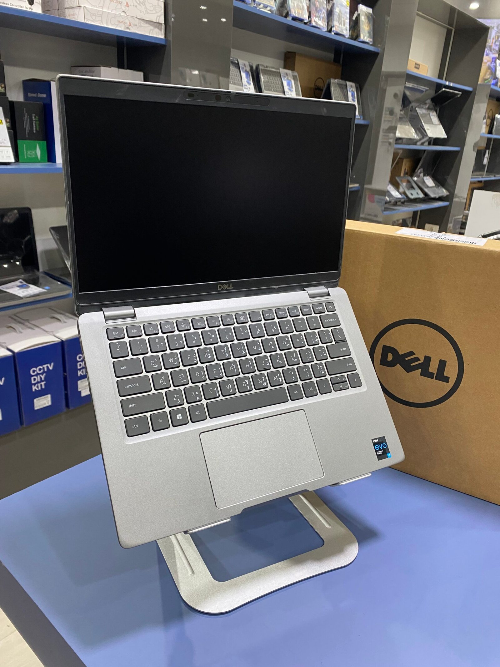 IMG_9295 Dell Latitude 5320 | المعالج: Intel Core i7 – الجيل 11 | الرام: 32GB | التخزين: 256GB SSD - الصورة 1